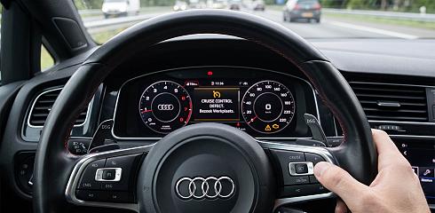 dashboard met defect cruise control melding