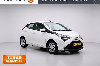 Toyota Aygo 1.0 VVT-i x-play | Navi | Camera | CarPlay | Led Verkocht
