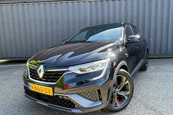 Renault Arkana 1.6 E-Tech Hybrid 145 R.S. Line, Full Options