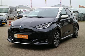 Toyota Yaris 1.5 Hybrid Bi-Tone **VERKOCHT**
