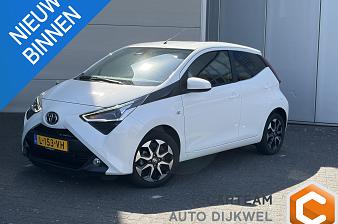 Toyota Aygo 1.0 VVT-i x-joy Automaat/Carplay/Clima/Lane assist/Safety pack!