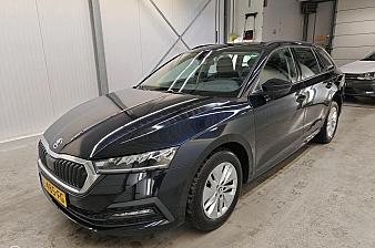 SKODA Octavia Combi 1.0 e-TSI Business Edition Plus | DSG | Apple CarPlay | Sensoren V+A | Navi | Stoelverwarming 