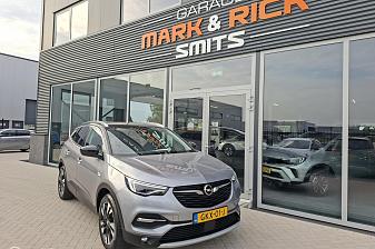 Opel Grandland X 1.2 Turbo Ultimate