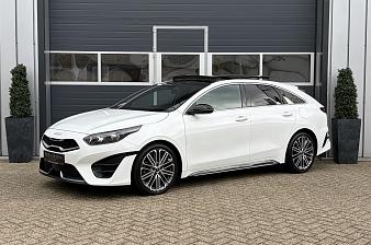 Kia ProCeed 1.5 T-GDi GT-PlusLine | Pano | JBL | Full option | LED | Elektrische klep | Dodehoek |