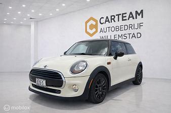 MINI Cooper -