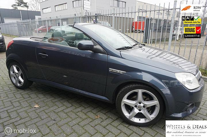 Opel Tigra TwinTop 1.8-16V ( LEUKE CABRIO !!)