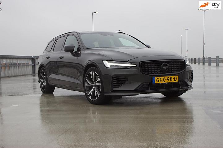 Volvo V60 2.0 T6 Recharge AWD R-Design