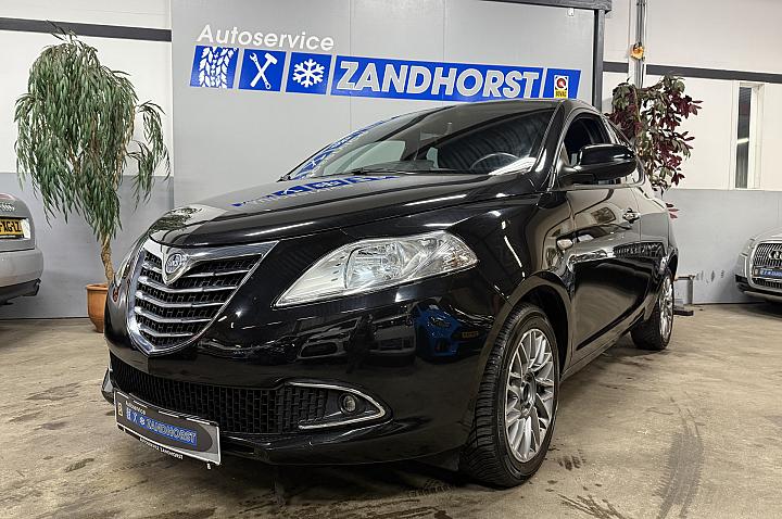 Lancia Ypsilon 0.9 TwinAir Gold