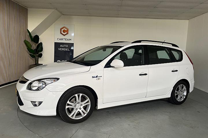 Hyundai i30 CW 1.4i i-Drive Cool Airco, Trekhaak, parkeersensoren