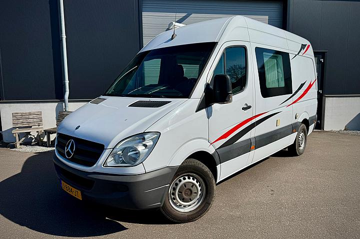 Mercedes-Benz Sprinter Buscamper / kampeerauto