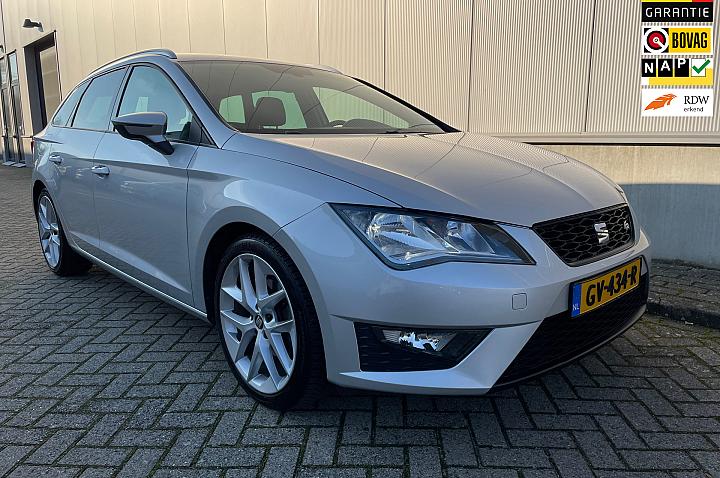 Seat Leon ST 1.4 EcoTSI FR Connect / Navigatie