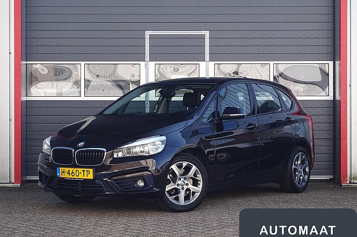 BMW 2 Serie Active Tourer 218i High Executive | Camera | Parkeer sensoren | Elek stoelen |