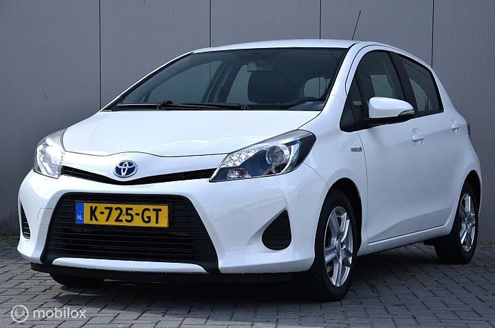 Toyota Yaris 1.5 Full Hybrid Aspiration | Climate | Camera |