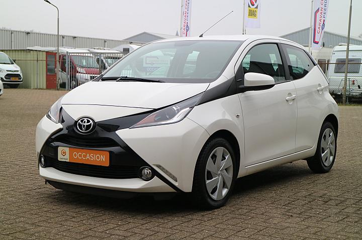 Toyota Aygo 1.0 VVT-i x-play **VERKOCHT**