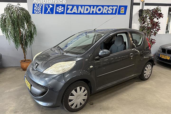 Peugeot 107 1.0-12V XS