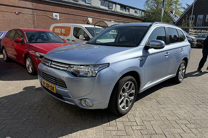 Mitsubishi Outlander 2.0 PHEV Business Edition