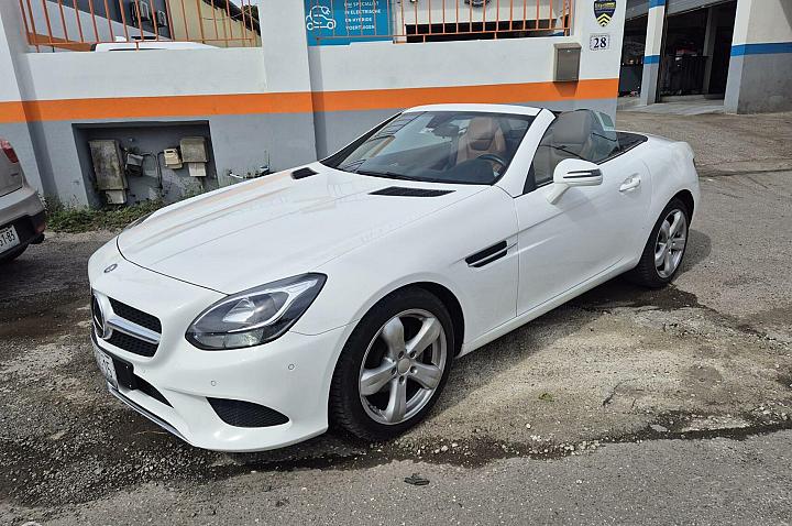 Mercedes-Benz SLC 180