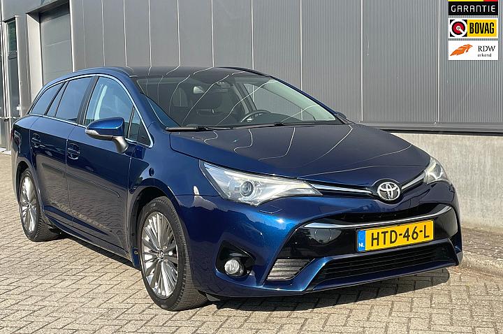 Toyota Avensis Touring Sports 1.8 VVT-i Aspiration / Camera / Stoelverwarming