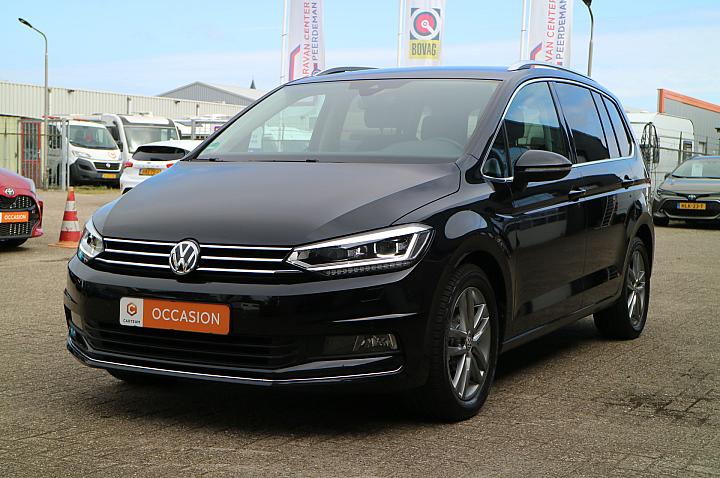 Volkswagen Touran 1.5 TSI Highline | DSG | Trekhaak! | Camera | Compleet! |
