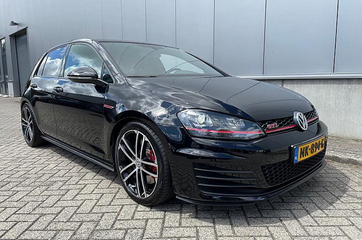 Volkswagen Golf 2.0 TSI GTI Performance / Stoelverwarming