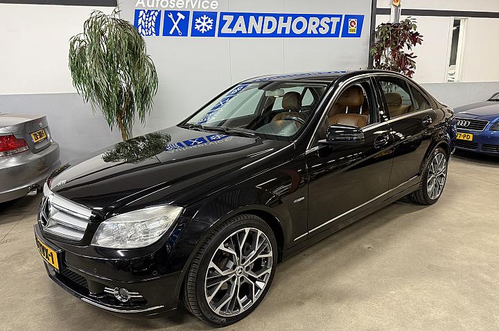 Mercedes-Benz C-Klasse 180 CGI BlueEFFICIENCY Business Edition Avantgarde