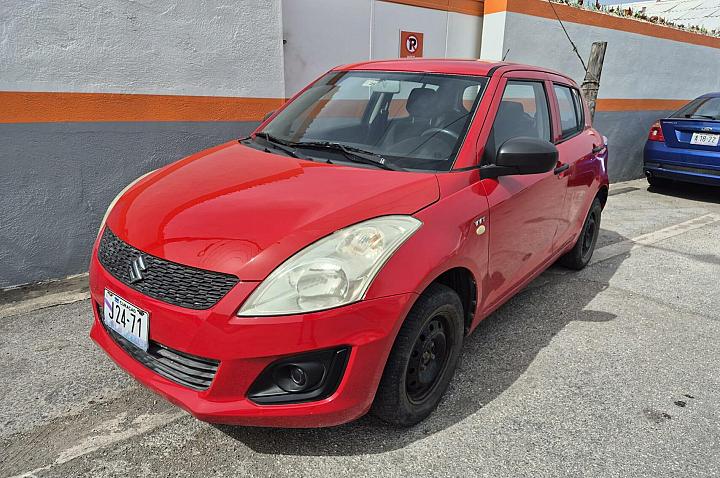 Suzuki Swift handgeschakeld