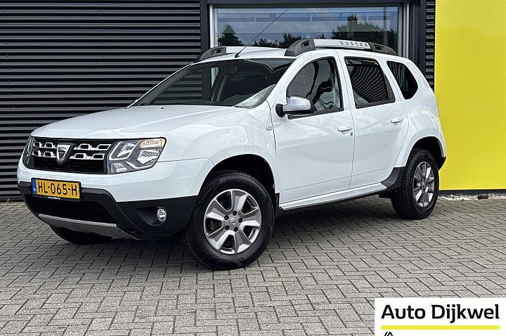 Dacia Duster TCe 125 4x2 10th Anniversary Trekhaak, Navigatie, P-hulp, Cruise Control