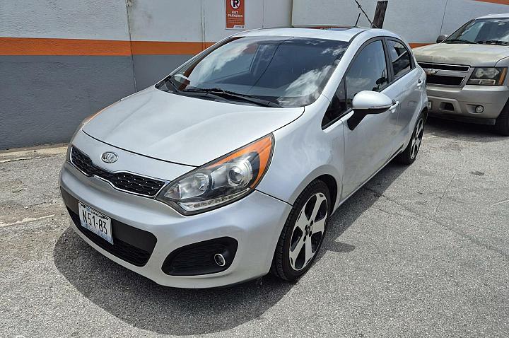 Kia Rio EX
