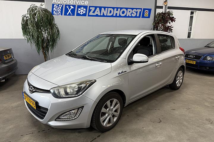Hyundai i20 1.2i i-Deal