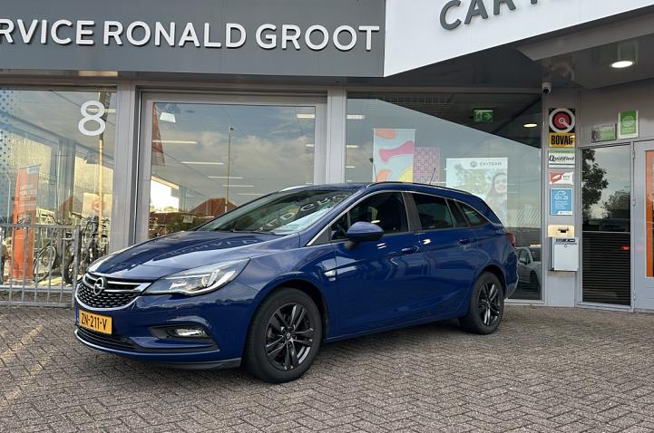 Opel Astra Sports Tourer (Verkocht) 1.4 T. 120 Jaar Ed. | Cruise | Carplay | Airco | Navi | PDC V+A