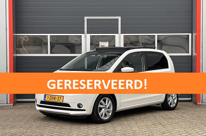 Seat Mii 1.0 Sport Dynamic | Pano | Stoel verwarming | Lichtmetaal | Airco |
