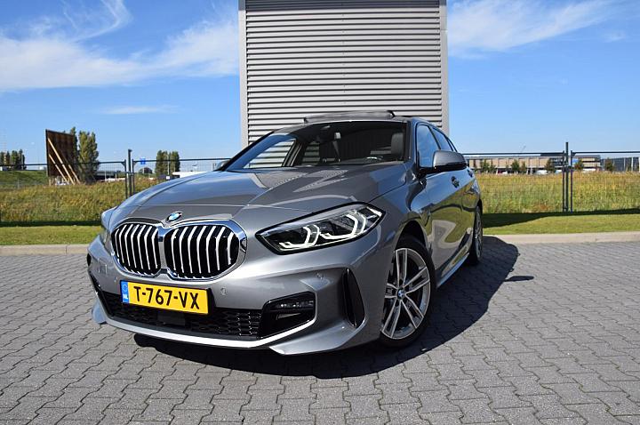 BMW 1 Serie 118i Executive M -SPORT PAKKET, PANORAMADAK, Nieuw staat