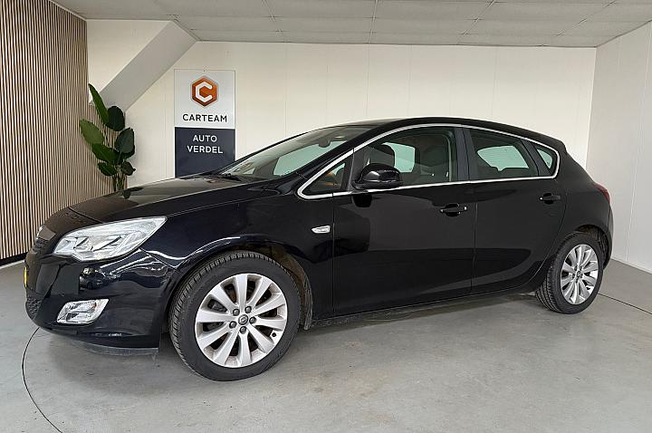 Opel Astra 1.4 Turbo Cosmo Airco, Navigatie, LMV, Trekhaak