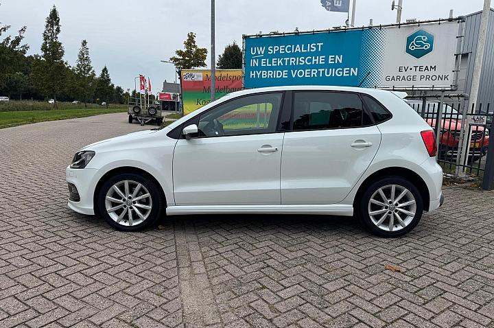 Volkswagen Polo 1.2 TSI Highline R-Line NAVI/CRUIS/STOELVERWAR