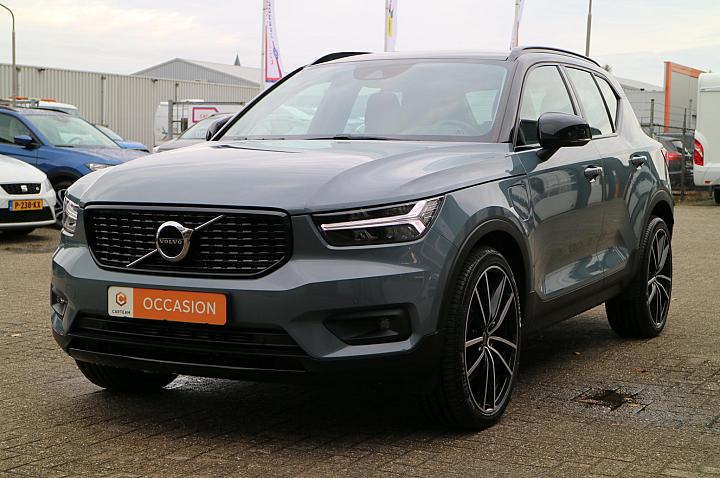 Volvo XC40 1.5 T4 Recharge R-Design | PHEV | Camera | 21 inch! |