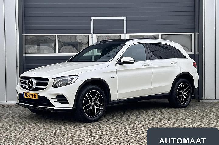 Mercedes-Benz GLC 350e 4MATIC Ambition | AMG Styling | Stoel verwarming | Leder | Pano |