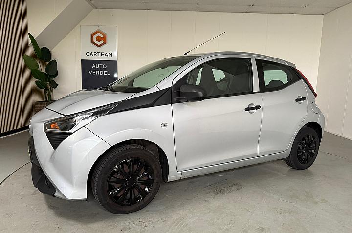 Toyota Aygo 1.0 VVT-i x-fun Airco, Navigatie