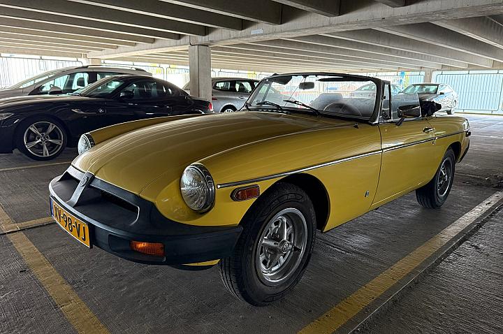 MG B type 1.8 Roadster eventueel met Hardtop