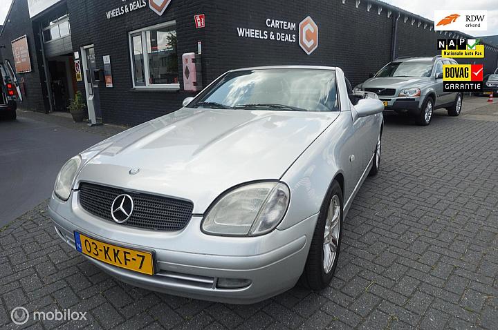 Mercedes-Benz SLK 200