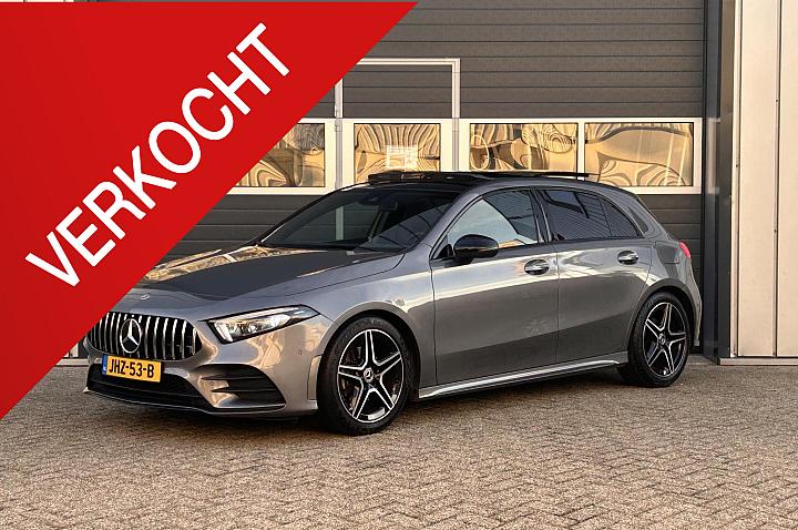 Mercedes-Benz A-Klasse 180 AMG LINE | Pano | Sfeer | Camera | Stoel met geheugen | Night Pakket |