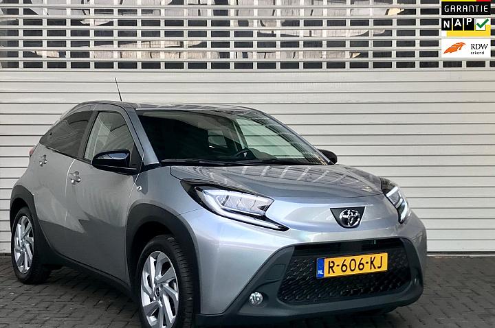 Toyota Aygo X 1.0 VVT-i S-CVT first (Lage km.stand!)