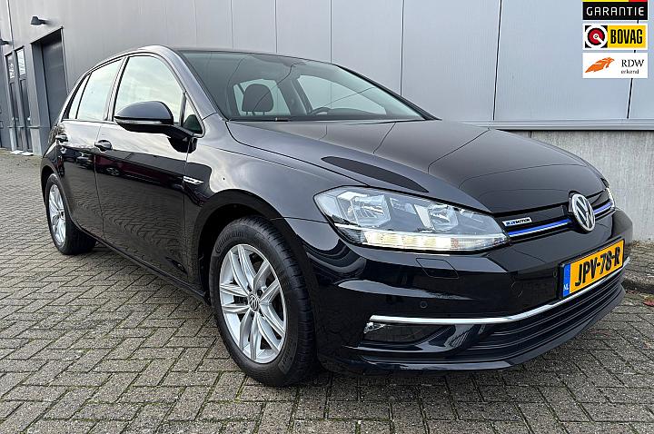Volkswagen Golf 1.5 TSI Comfortline Business / Carplay / Trekhaak