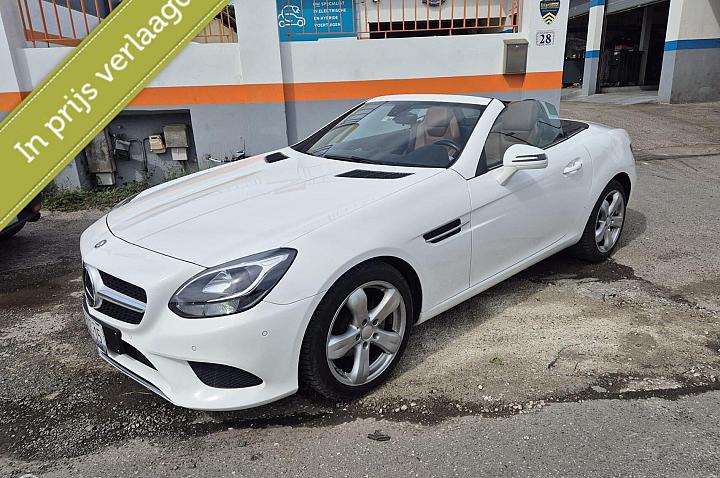 Mercedes-Benz SLC 180
