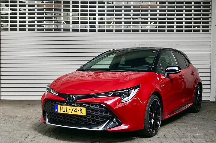 Toyota Corolla 2.0 Hybrid GR-Sport Plus (Gazoo Racing)