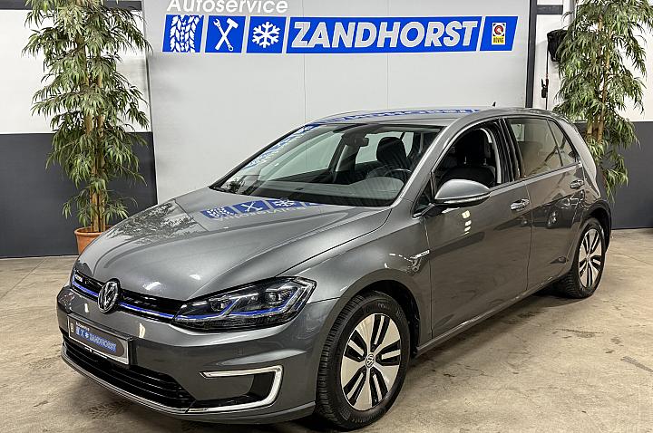 Volkswagen e-Golf e-Golf // Leer // Cruise adaptief