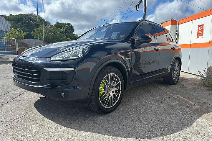 Porsche Cayenne e-hybrid S
