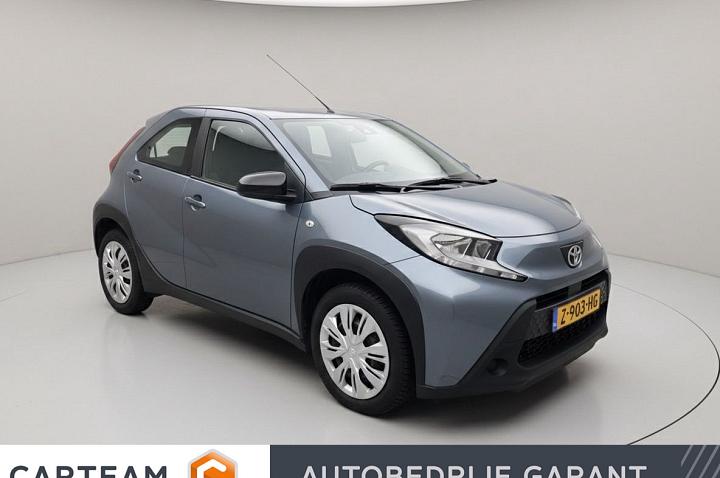 Toyota Aygo X 1.0 VVT-i MT Play Camera/ Adapt. cruiscontr./ Multimedia