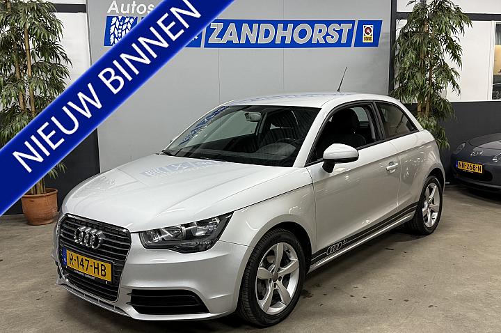 Audi A1 1.2 TFSI Ambition // Stoelverw. // LM velgen