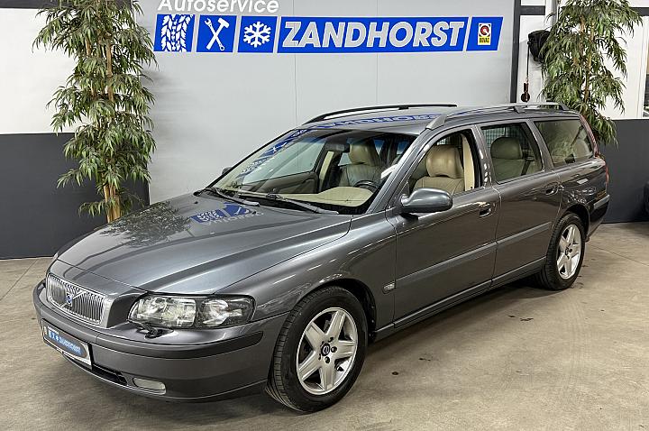 Volvo V70 2.4 Edition II // APK tot 13-06-2026!!!