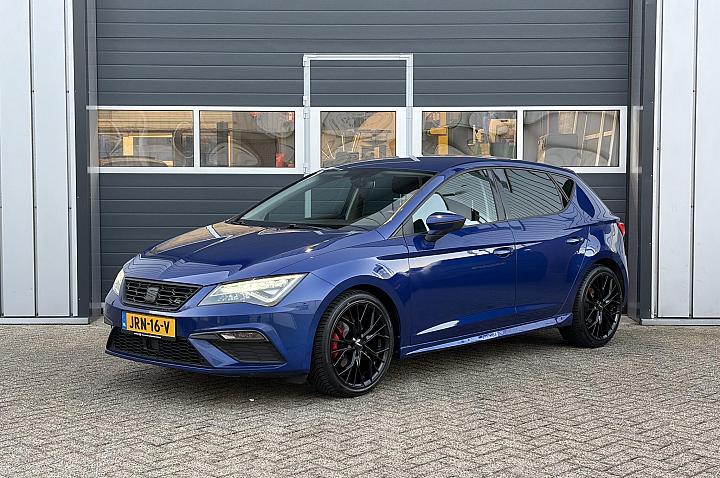 Seat Leon 1.5 TSI FR Ultimate Edition | Alcantara | Navi | Climate | Parkeer sensoren |